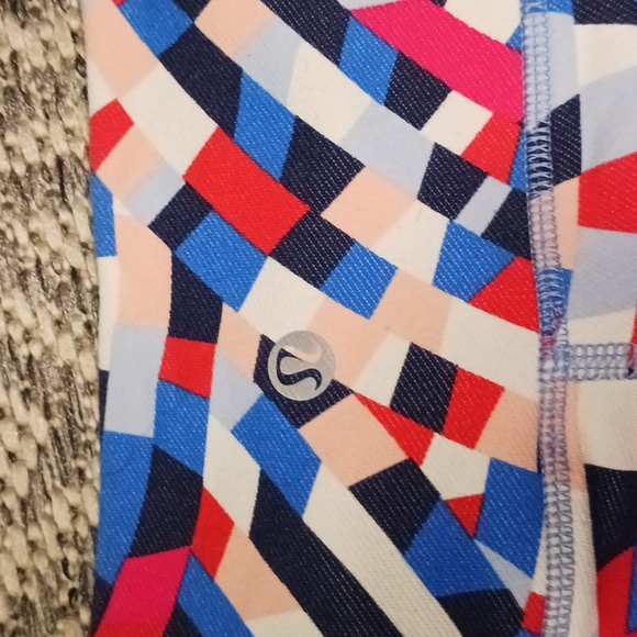 lululemon wunder under crop legging ||| capoeira size 10 - Picture 3 of 6